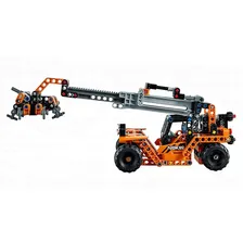 Конструктор LEGO Technic Терминал контейнерный - 42062